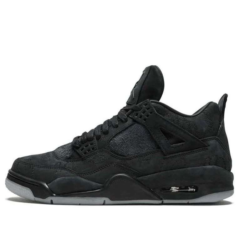 Air Jordan 4 Retro x KAWS ‘Black’ 930155-001