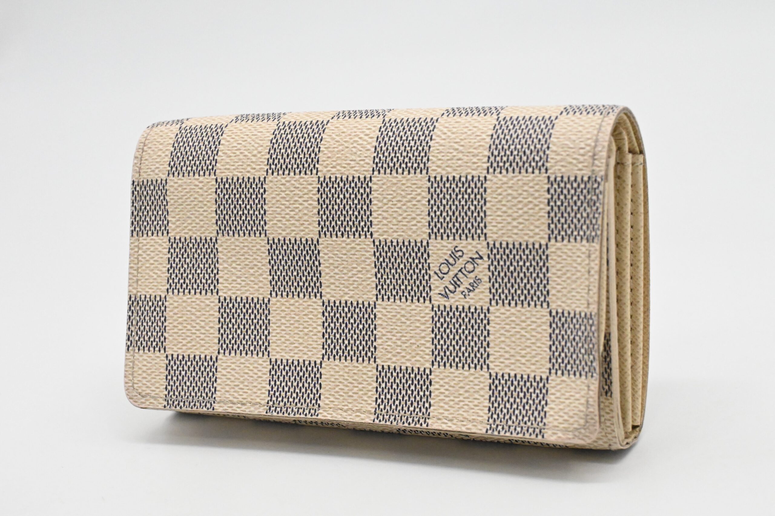 Louis Vuitton Tresor Wallet in Damier Azur Canvas